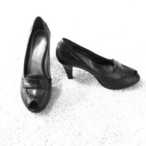 Tahari Black Platform Heels